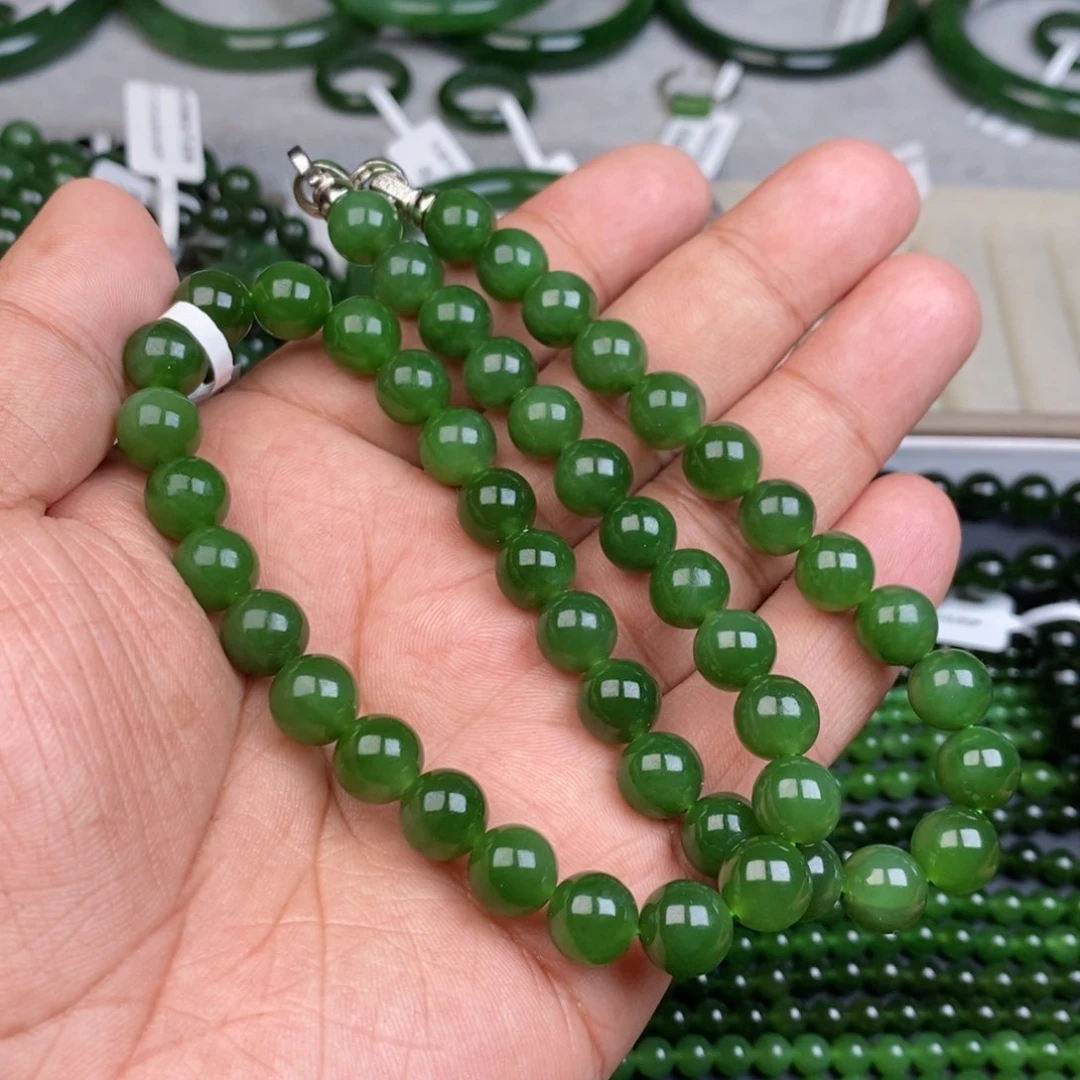 项链未镶嵌和田玉（碧玉）10mm