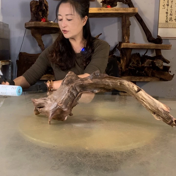 别***恙天然的云南紫柚木会黄