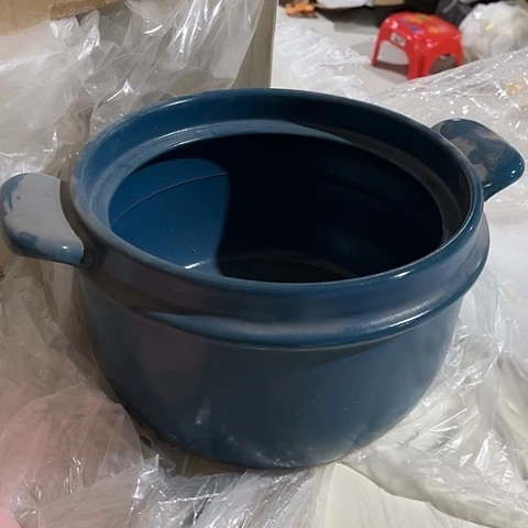 微瑕，明火，口径24高15变形。无盖