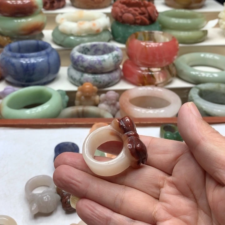 石英质玉Zzzzzzzzzz未镶嵌晓**安