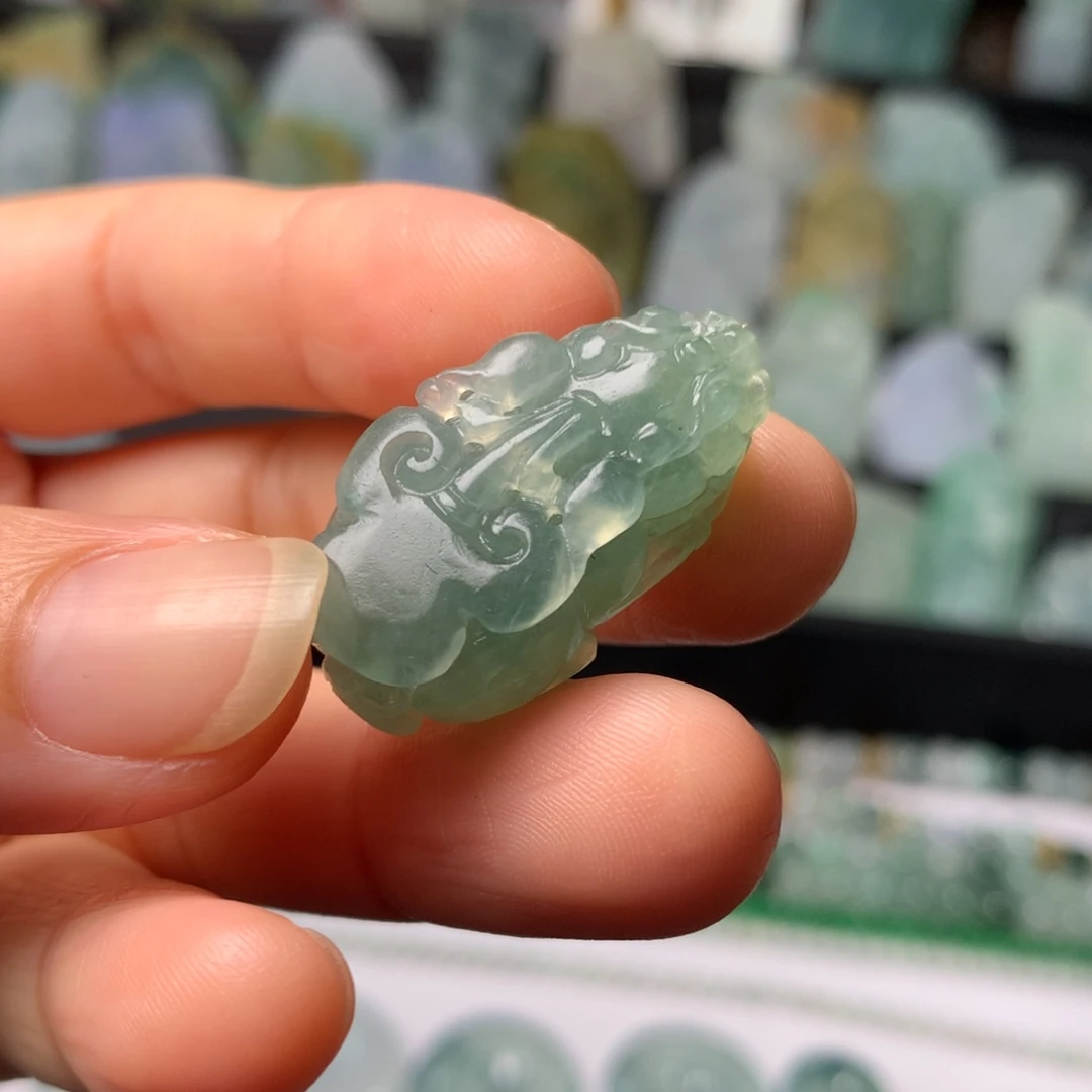 未镶嵌定制翡翠翡翠