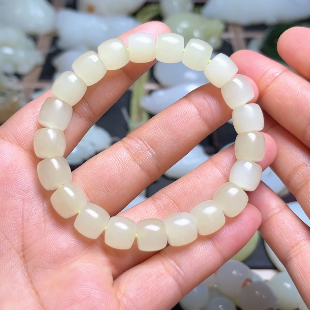 和田玉未镶嵌吊坠(不含链)