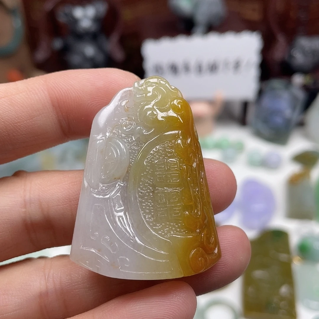 颈饰未镶嵌翡翠仿古文