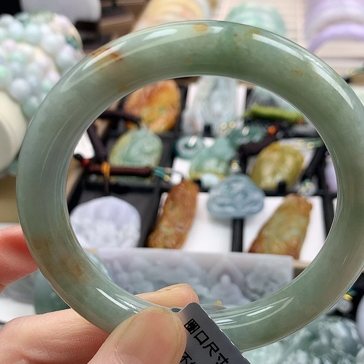 翡翠手镯未镶嵌快**外吊坠