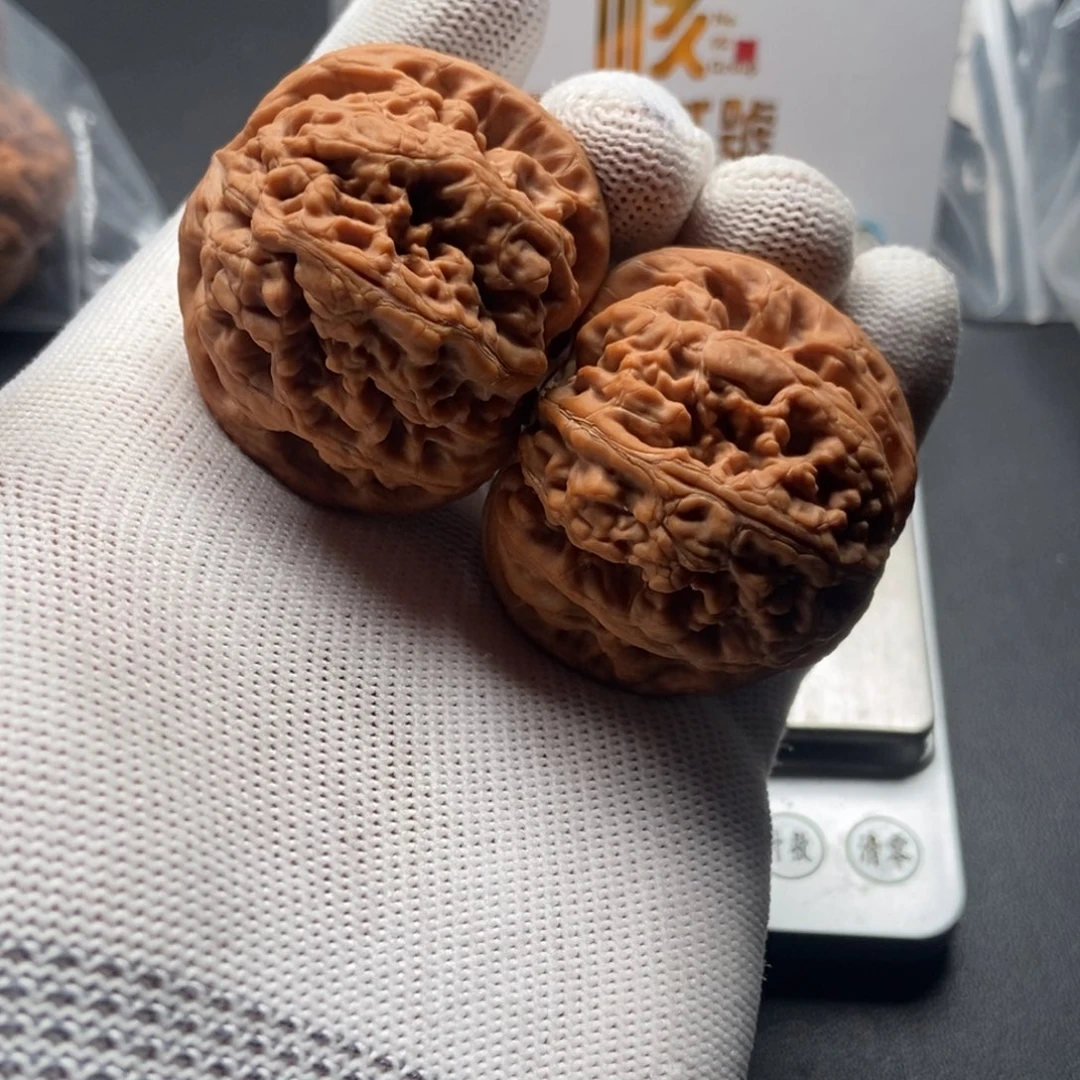 你***冉吊坠文玩核桃大粗筋