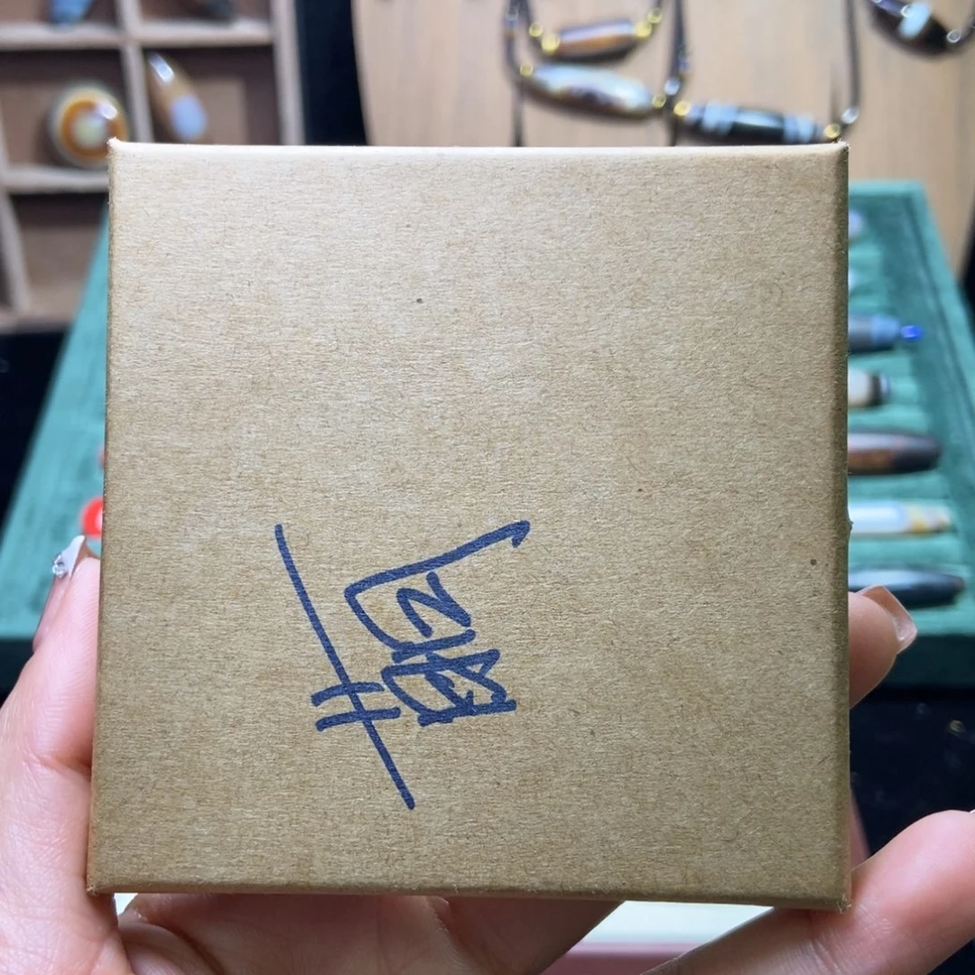 萌***奇玛瑙/玉髓未镶嵌颈饰