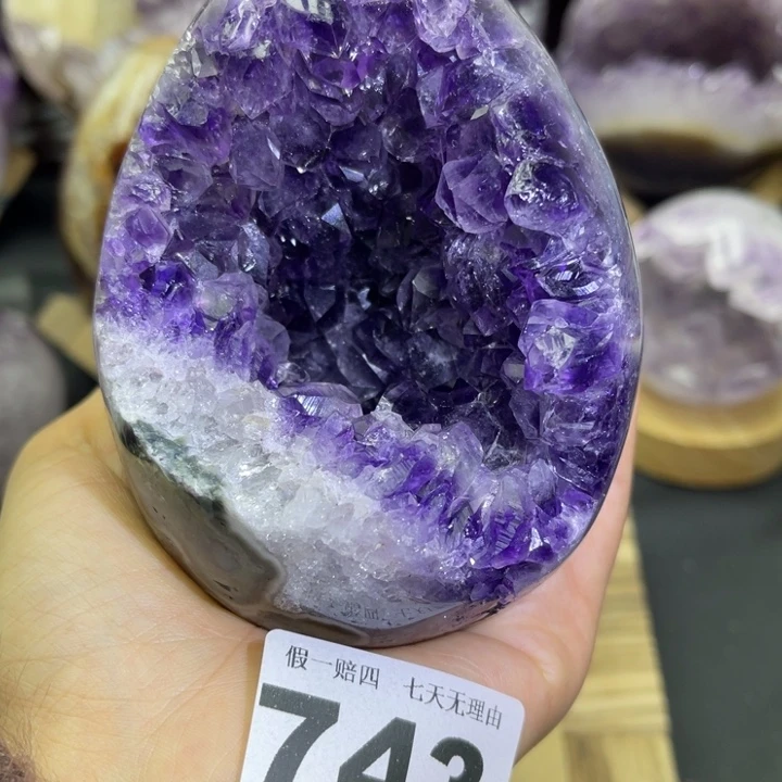 大型摆件（非配饰）紫晶未镶嵌