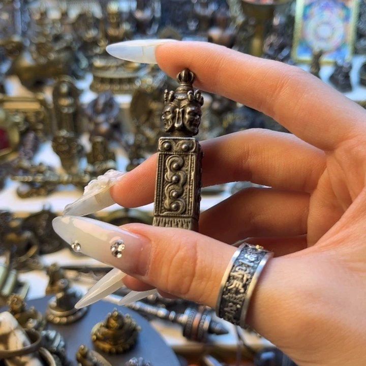 泥塑4号闪价漏价一件