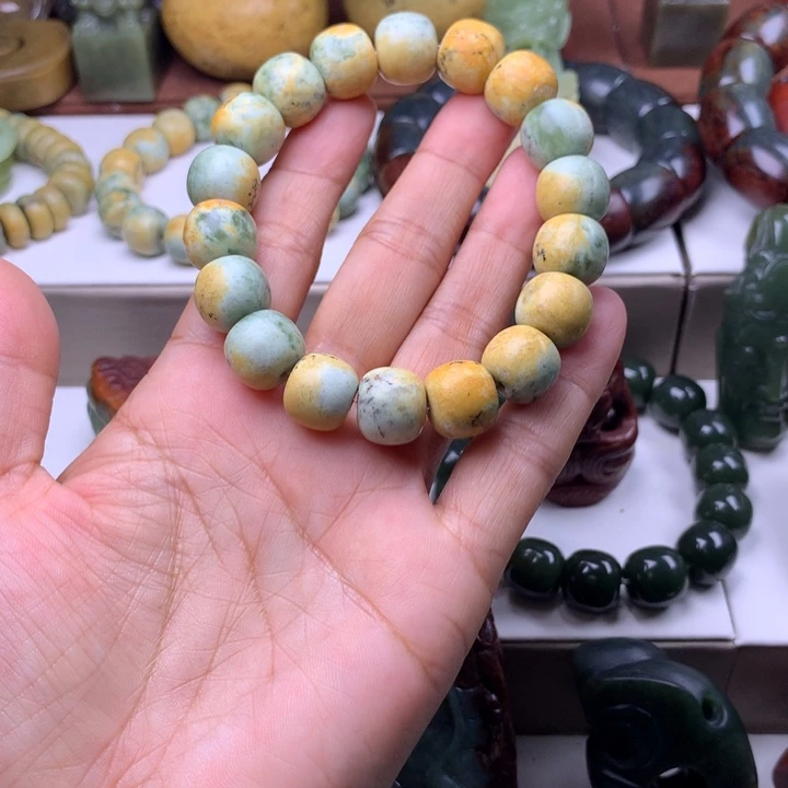 手链未镶嵌岫岩河磨玉（透闪石质玉）华****6