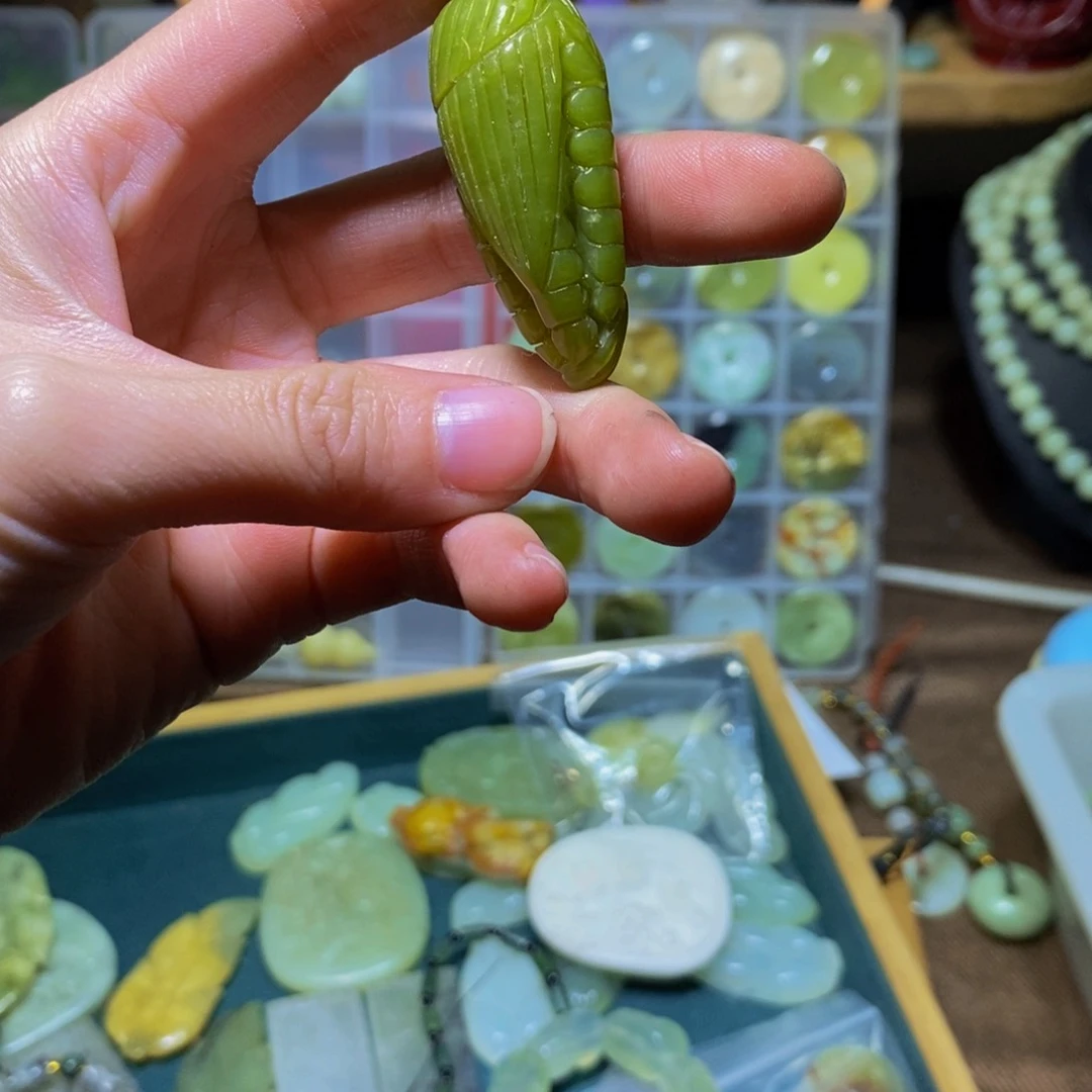 蛇纹石玉其他合金71