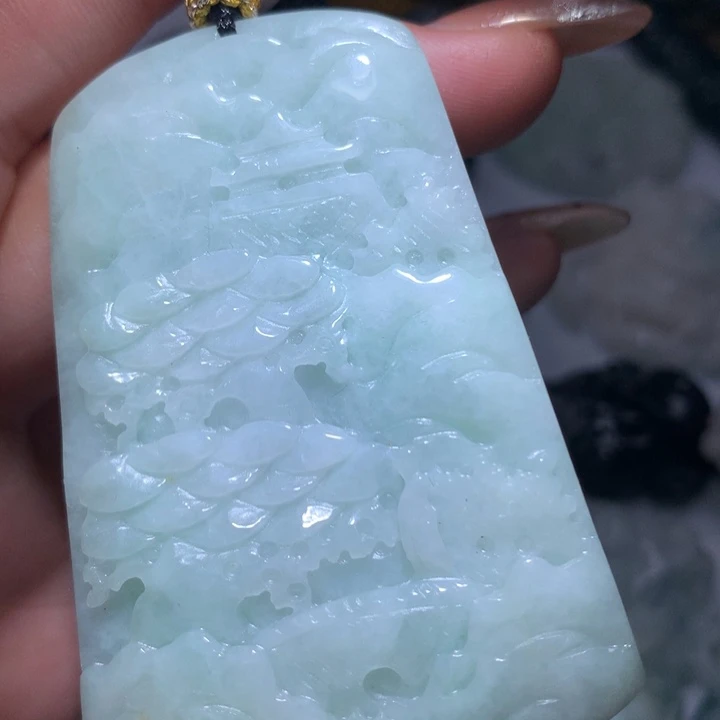 翡翠未镶嵌颈饰保真天然A货翡翠