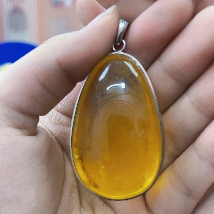 琥珀银S925镶嵌颈饰吊坠