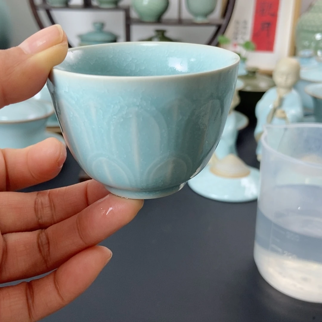 仿古釉莲瓣杯福利