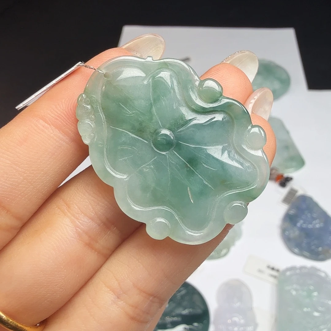 散珠翡翠天然翡翠荷叶