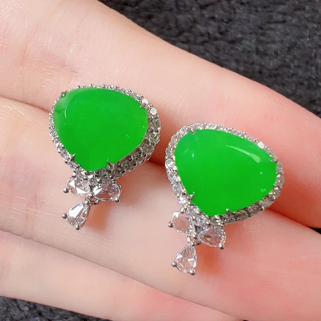 翡翠18K金镶嵌耳饰签收后24小时鉴赏期，过时不退