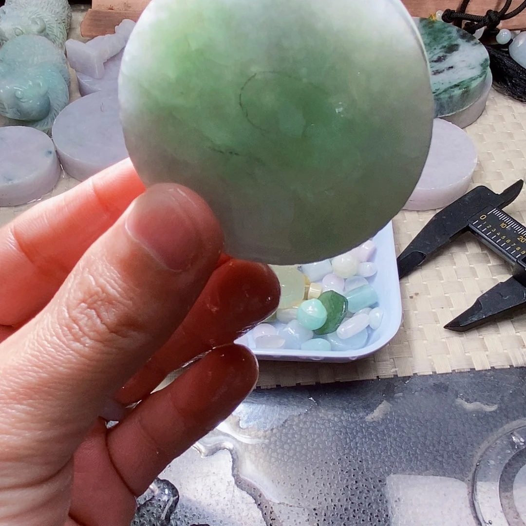 翡翠未镶嵌颈饰888