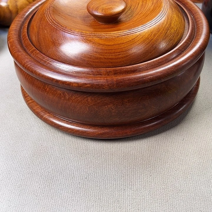 和*下缅甸花梨木罐子一个