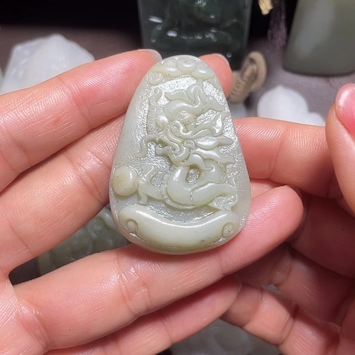 和田玉（糖玉）未镶嵌颈饰