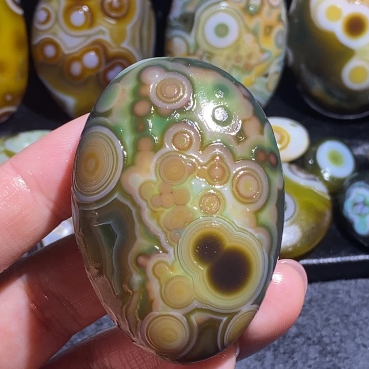 玛瑙/玉髓未镶嵌珠宝奇石69