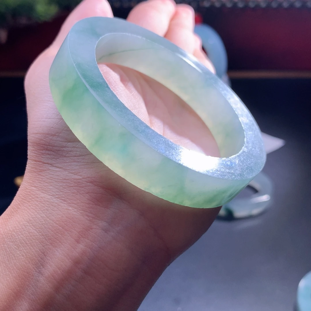 定制翡翠手镯未镶嵌