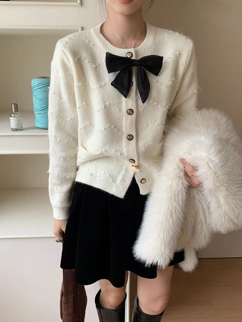 李园家2号店-6253-高级感小香风毛边蝴蝶结毛衣开衫