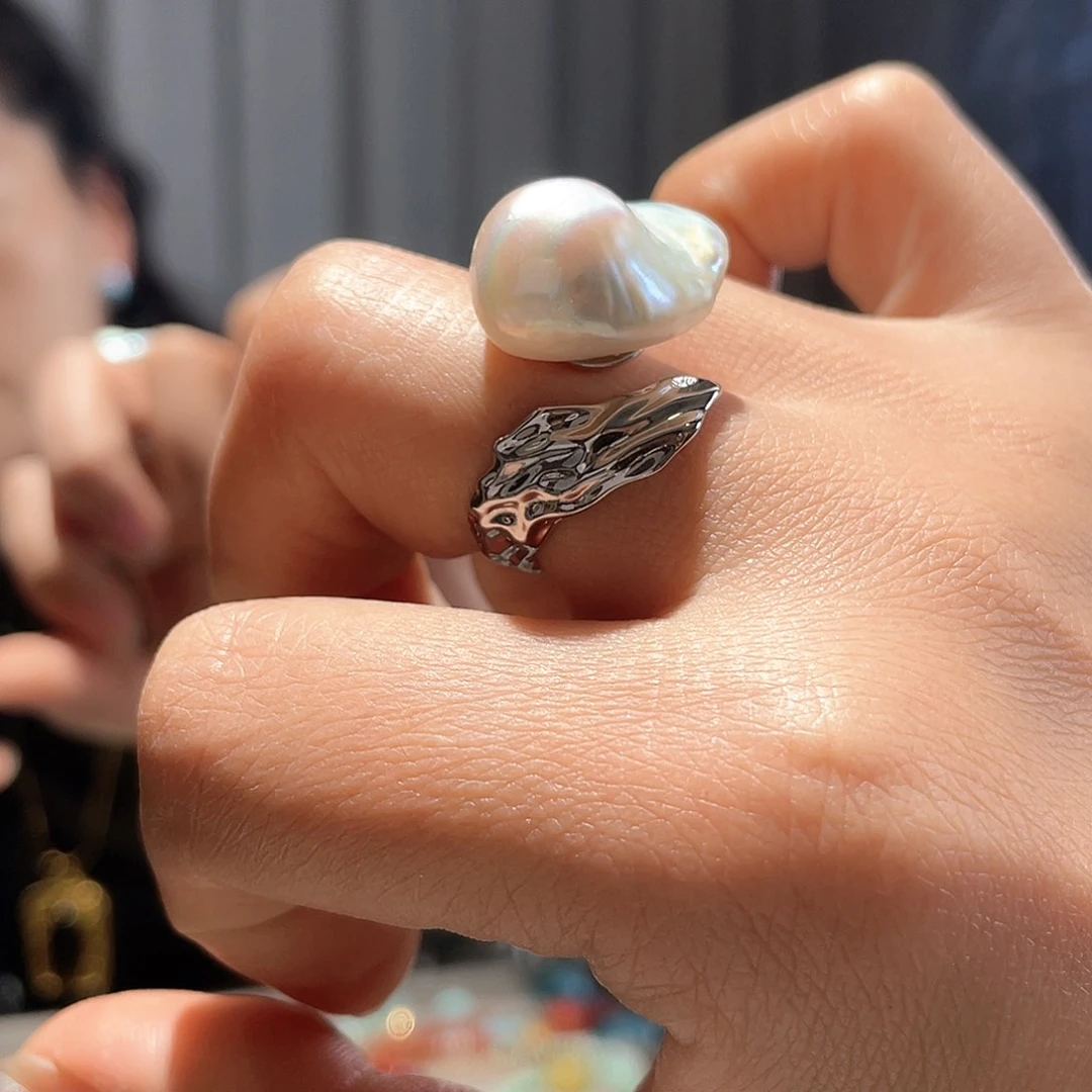 淡水珍珠戒指银S925镶嵌大气款