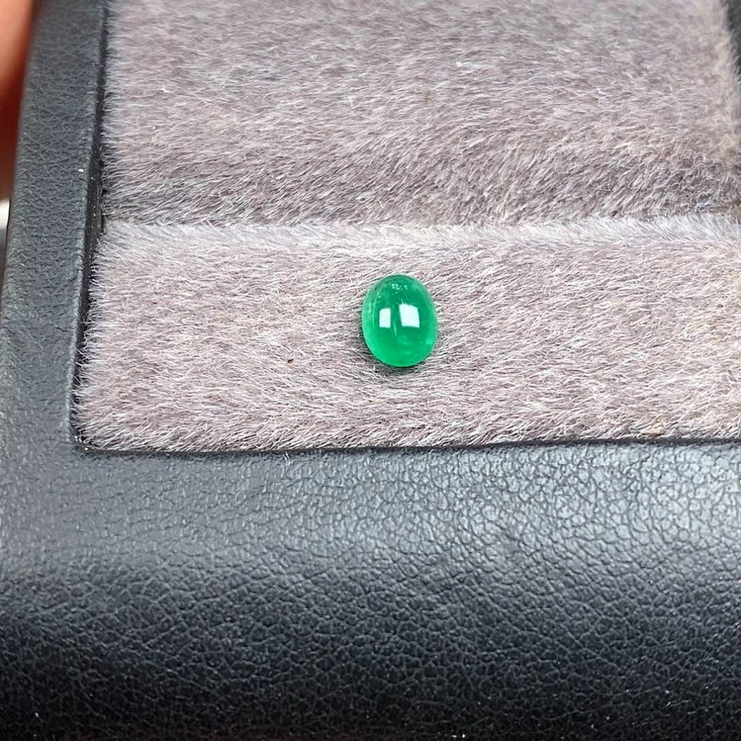 祖母绿裸石0.73ct天然