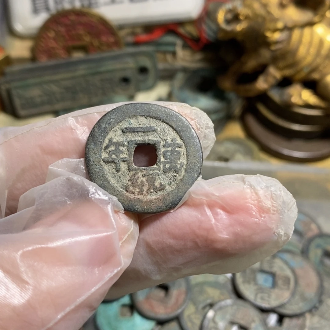 情***深铜现代工艺品学习币