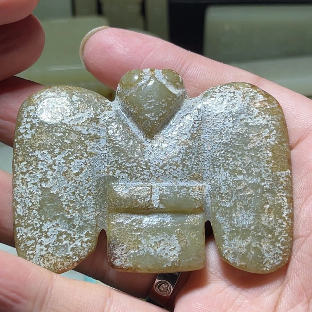 未镶嵌和田玉（糖玉）挂件