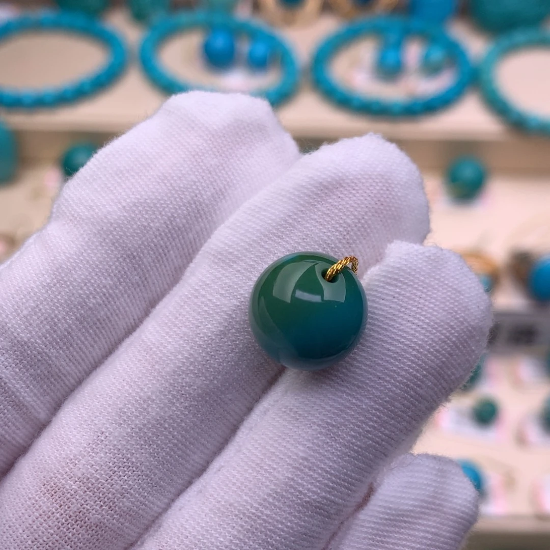 绿松石未镶嵌珠宝奇石12.5