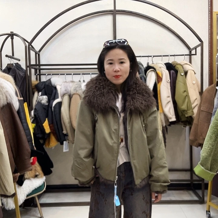 真皮皮衣兔毛内胆双面穿派克服羊羔毛领140斤以内备注身高体重