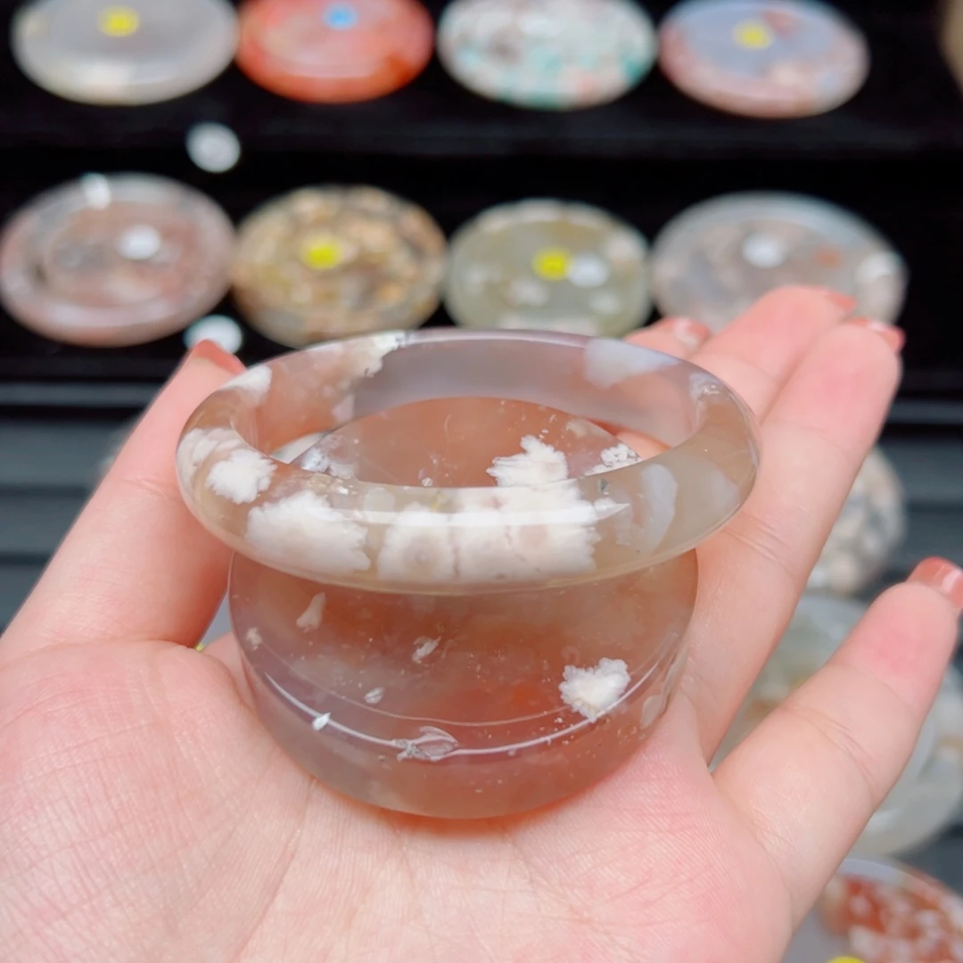 手镯玛瑙/玉髓未镶嵌56
