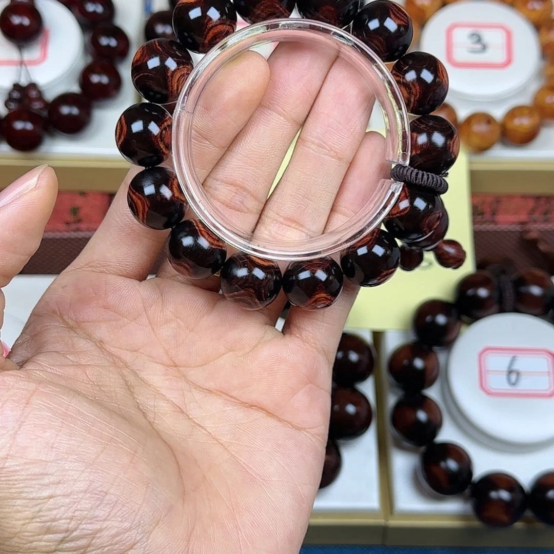 用***9花梨木类黄花梨1.6