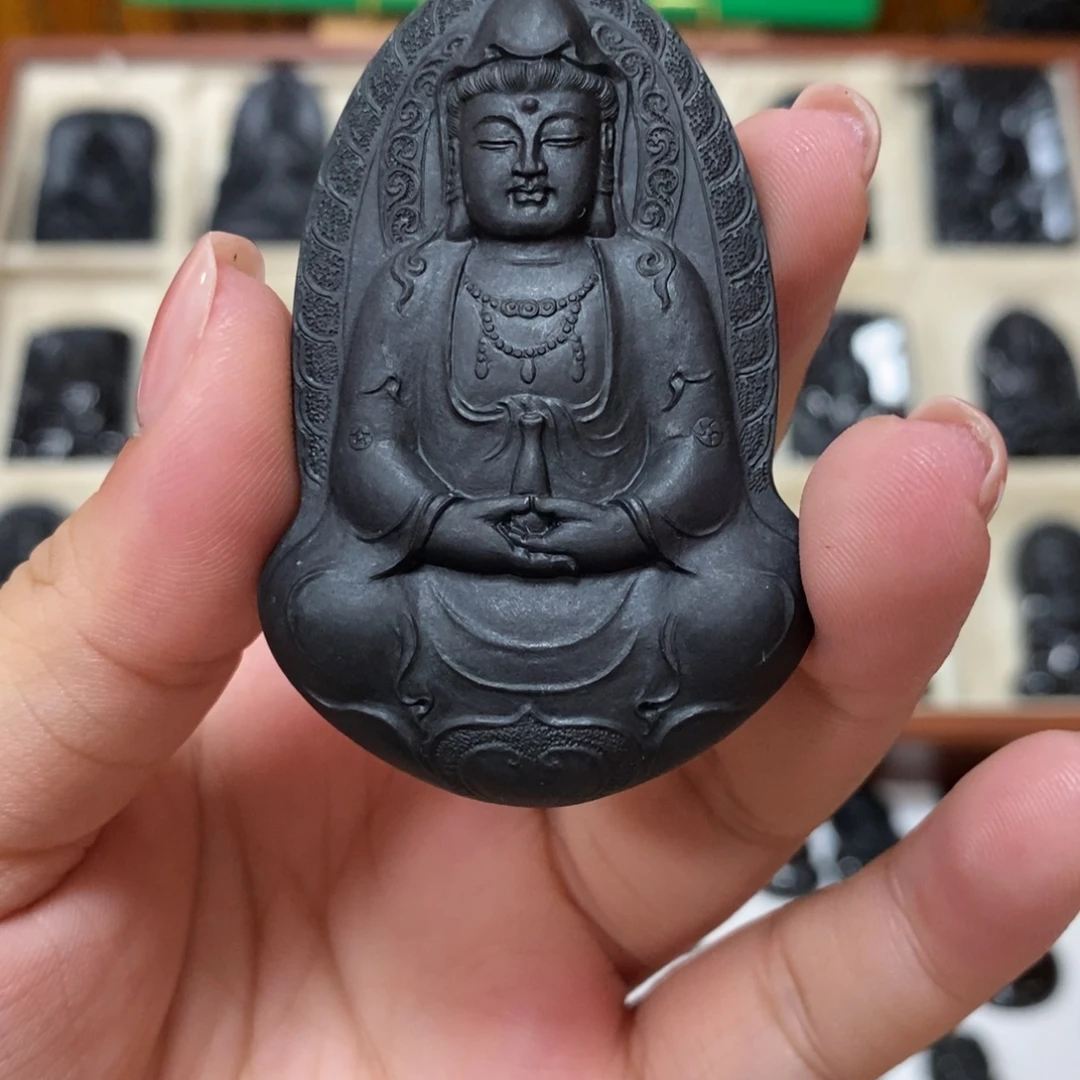 H***崽翡翠未镶嵌吊坠(不含链)翡翠