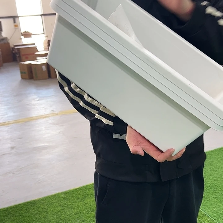 微瑕长菜盆长46宽23高16白色3只