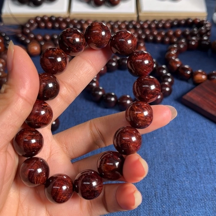 暗***。黄花梨/降香黄檀手串/手链