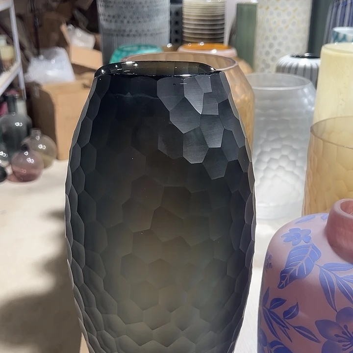 琉璃手工艺品灰色磨刻花瓶花器高37口9