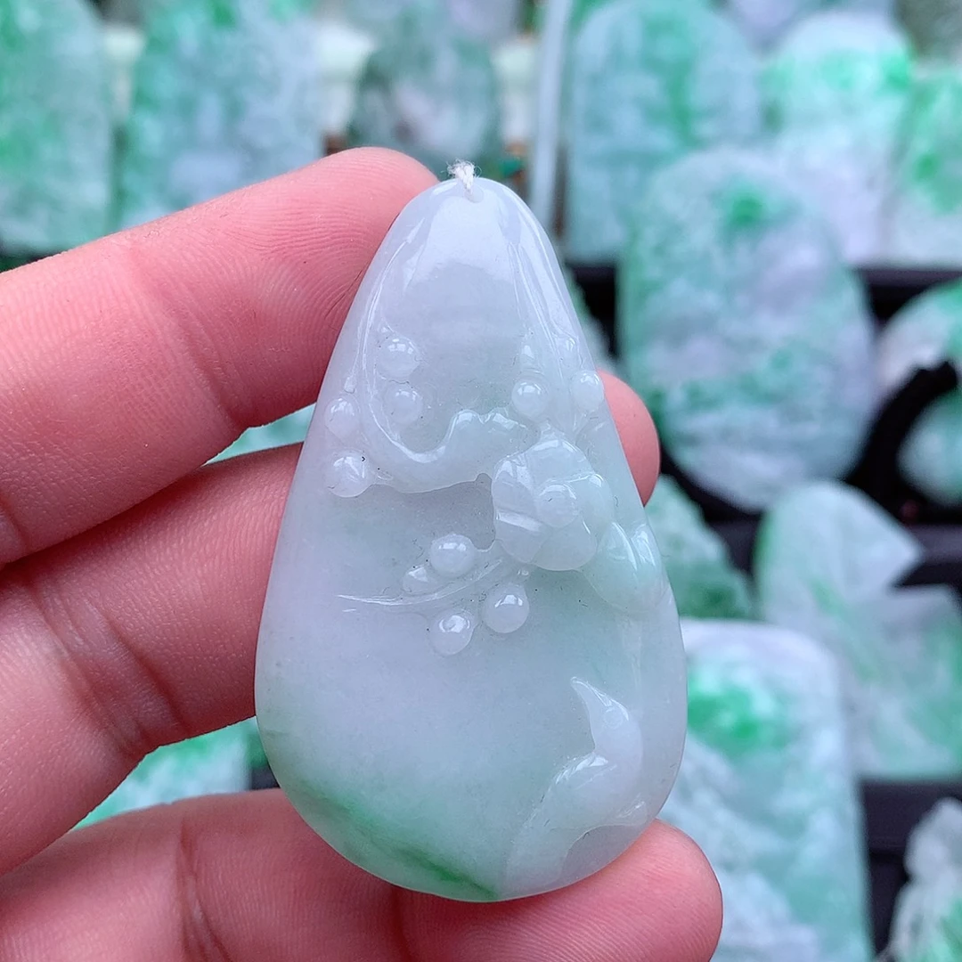 翡翠吊坠(不含链)未镶嵌