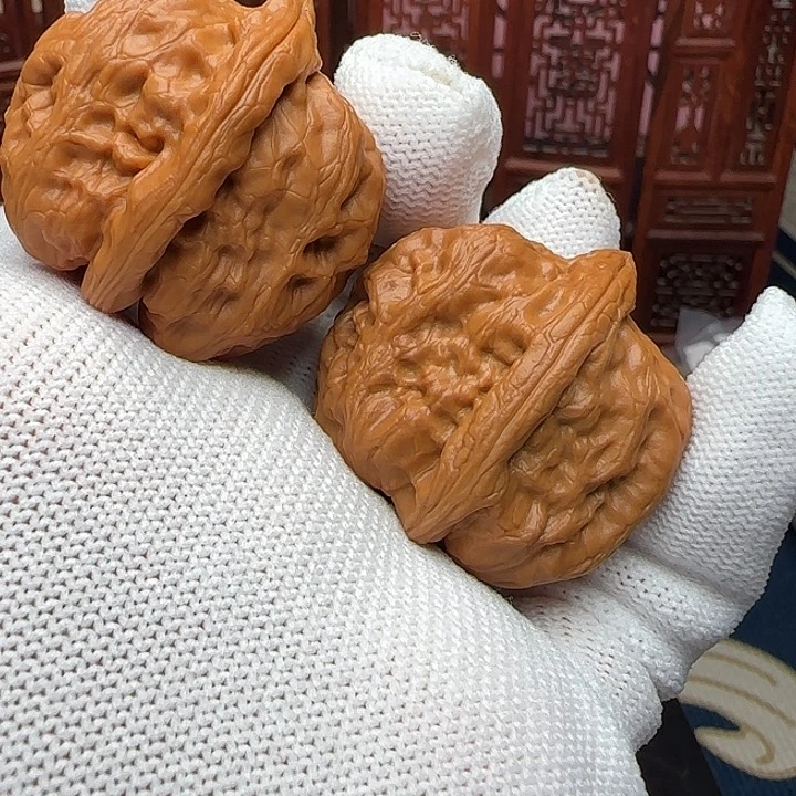 文玩核桃吊坠 战马37尺高品福利