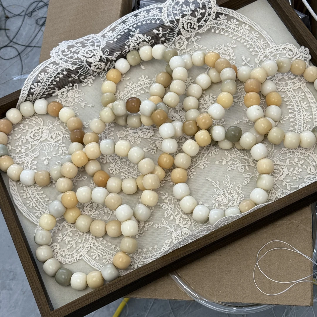001-021一物一拍菩提根盘玩菩提手串文玩糖果色老型桶珠绕指柔
