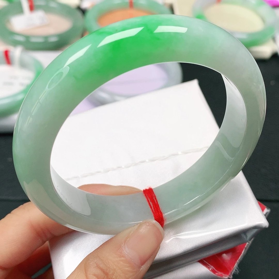 翡翠手镯未镶嵌天然翡翠手镯59