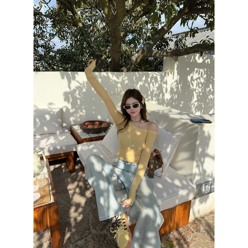 米娜家【淡颜系】泡菜订制奶酪黄拉肩上衣