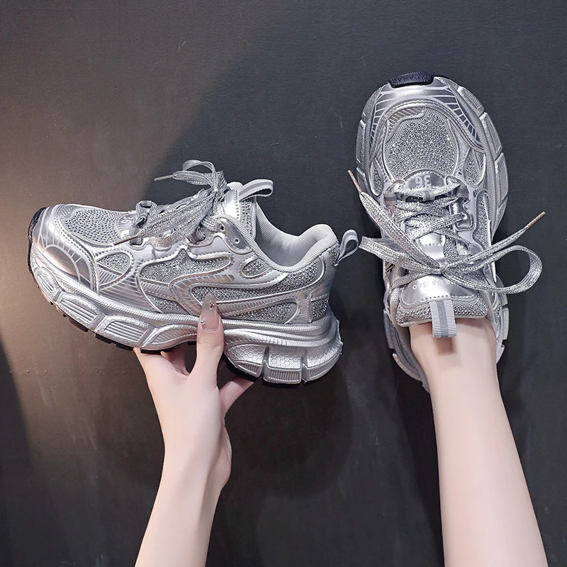 网红时尚水钻厚底老爹鞋女2025秋季新款爆款鞋子女百搭新款老爹鞋