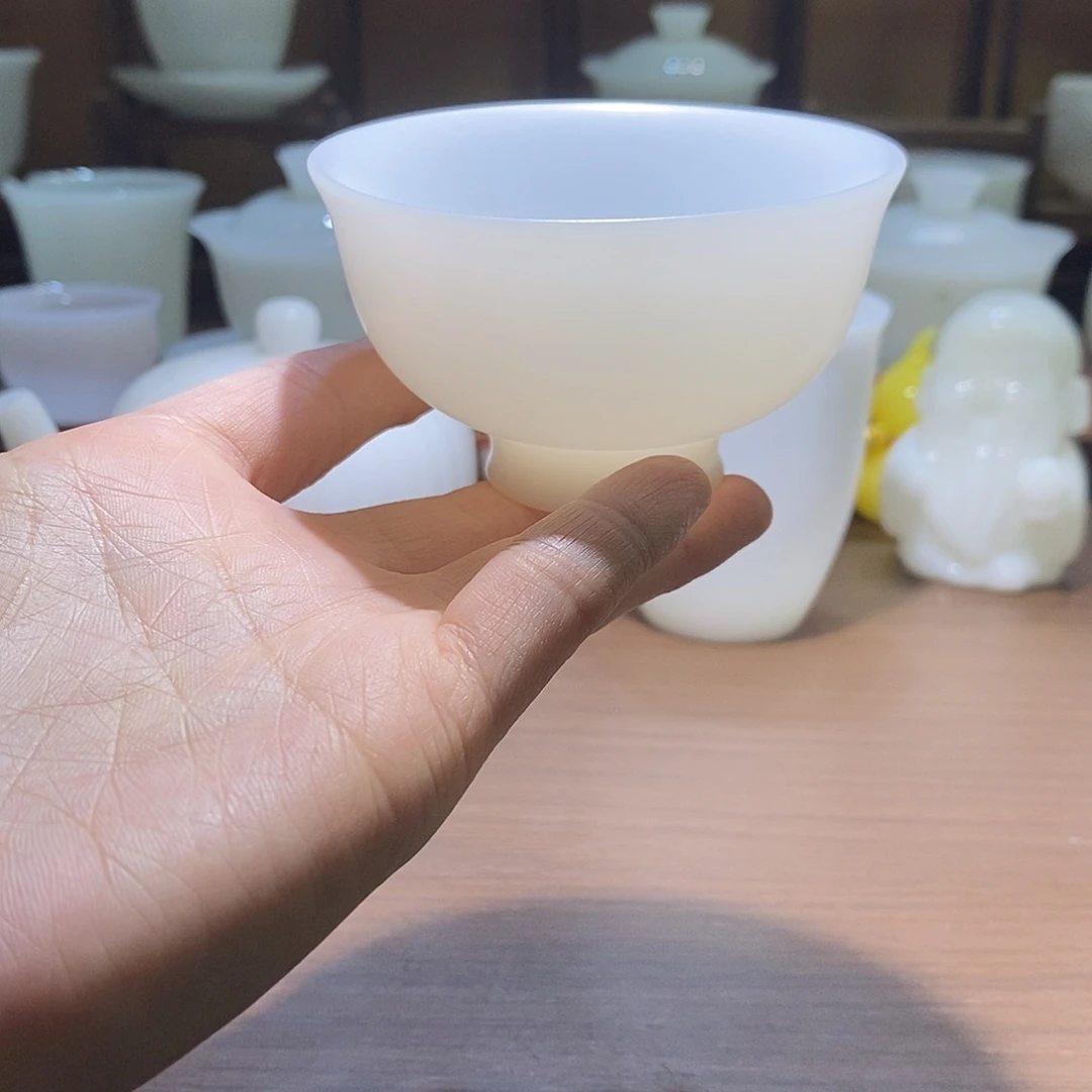 是因为她太善良才喜欢的那个你