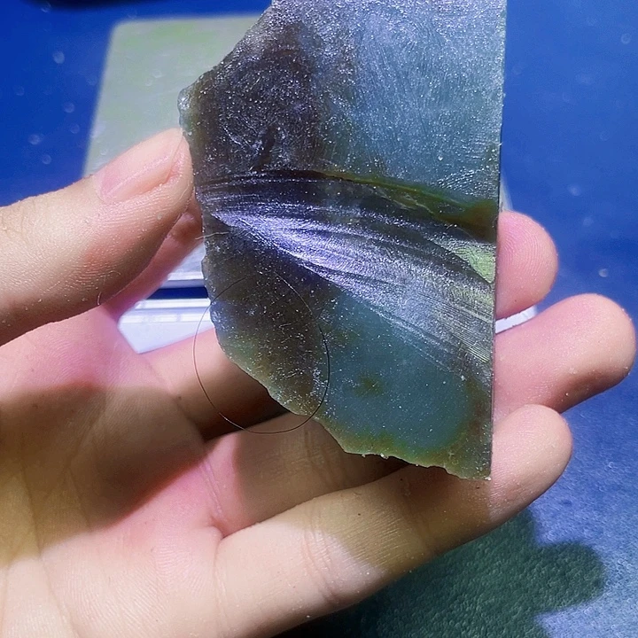 未镶嵌和田玉（糖玉）珠宝半成品