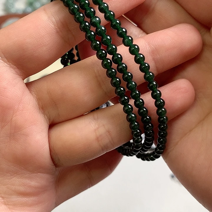 翡翠未镶嵌颈饰翡翠4