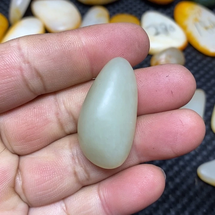 和田玉（白玉）珠宝奇石未镶嵌