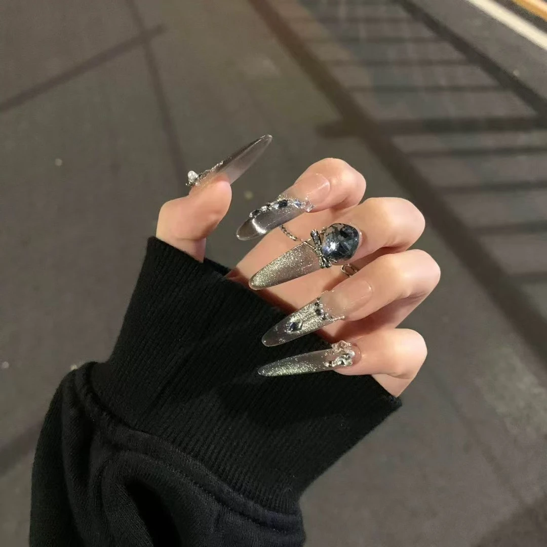 [黑巧]猫眼美甲满钻纯手工穿戴秋冬气质显白甜酷暗黑