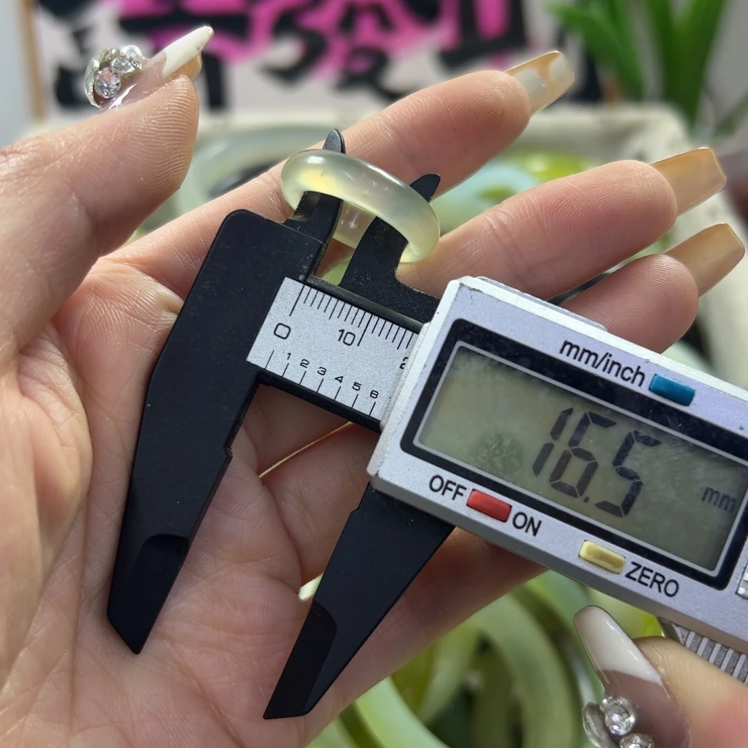 蛇纹石玉手镯未镶嵌5