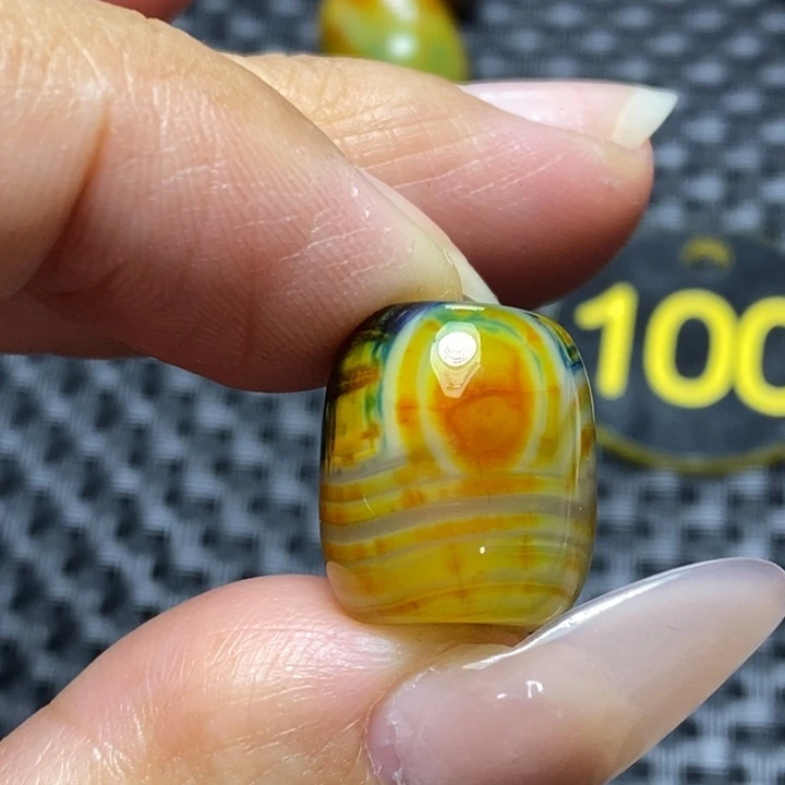善***成未镶嵌颈饰玛瑙/玉髓